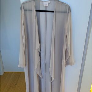 LC Lauren Conrad Cream Waterfall Robe